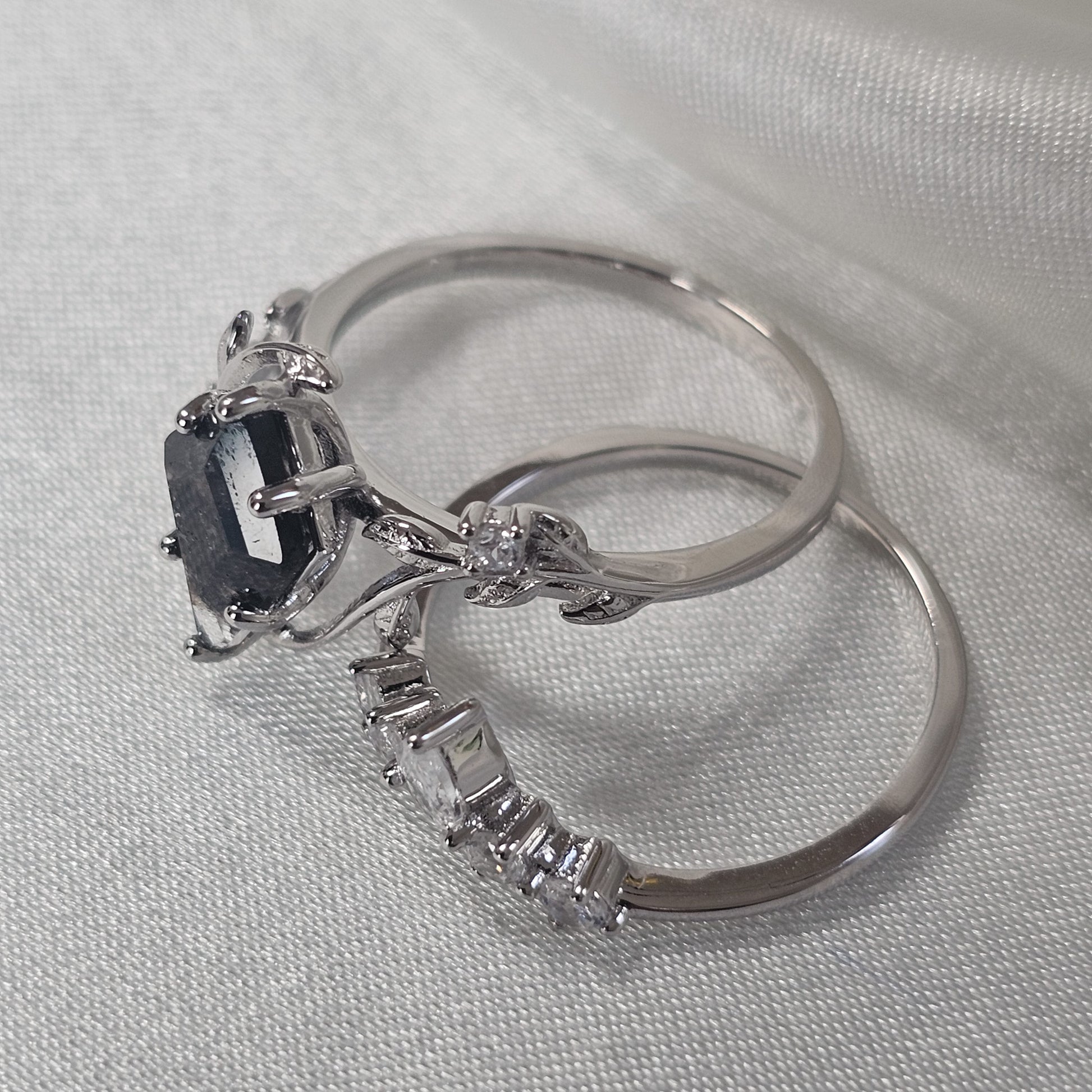 salt and pepper Herkimer diamond quartz ring set 925 silver with cubic zirconia accent stones