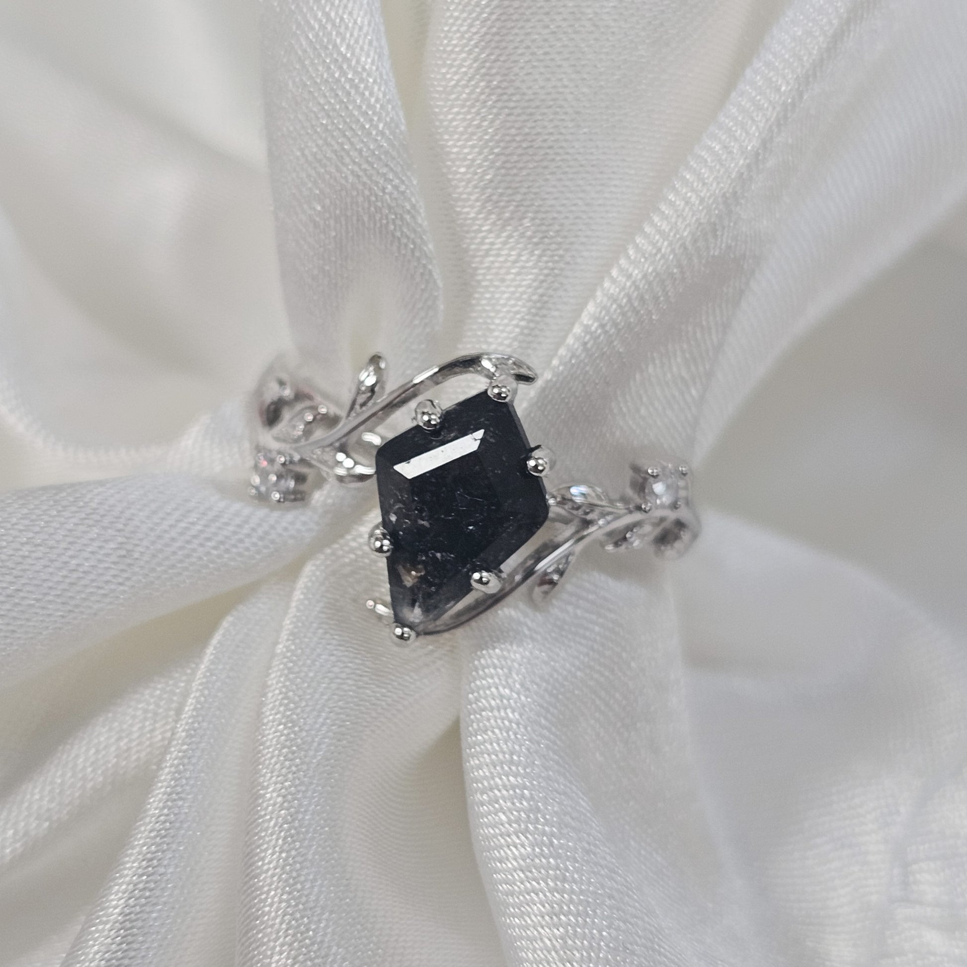 salt and pepper Herkimer diamond quartz ring set 925 silver with cubic zirconia accent stones