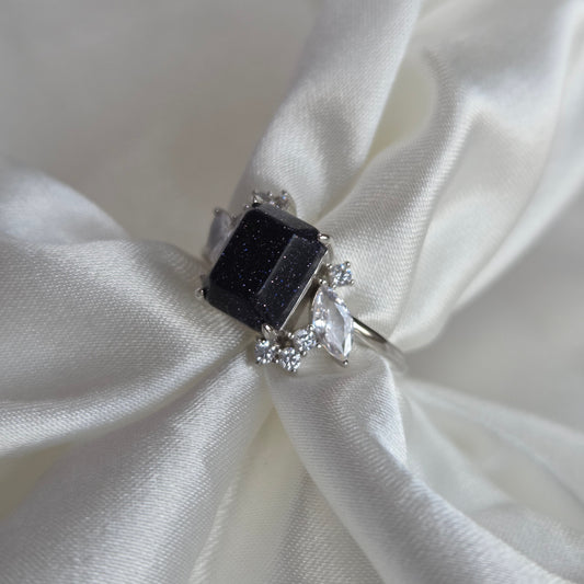 Celestial Crown Ring – Midnight Crown with Starry Blue Sandstone Moonstone&Sage