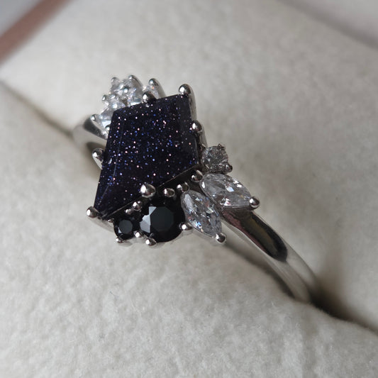 What Is Blue Sandstone? Meaning & Jewellery Guide Moonstone & Sage