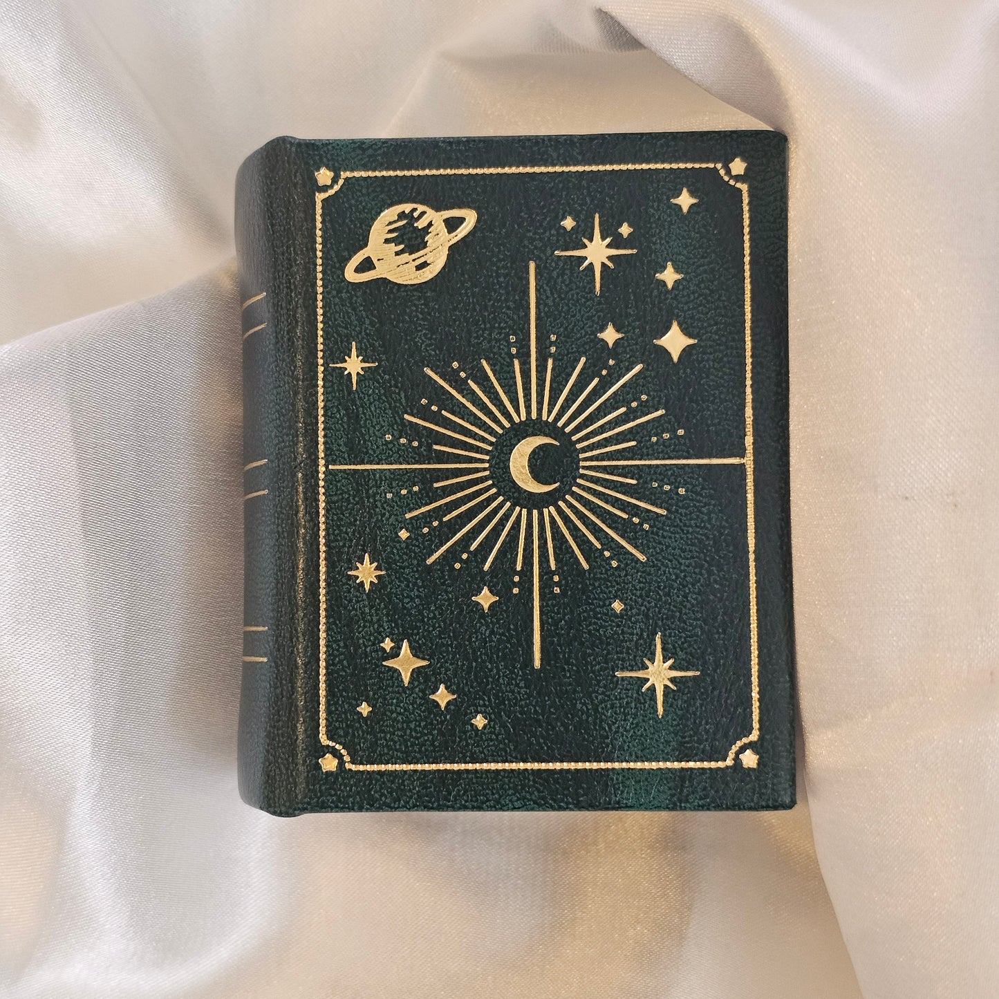 Enchanted Forest Moss Agate Ring – Natural Moss Agate in 925 Sterling Silver with Cubic Zirconia