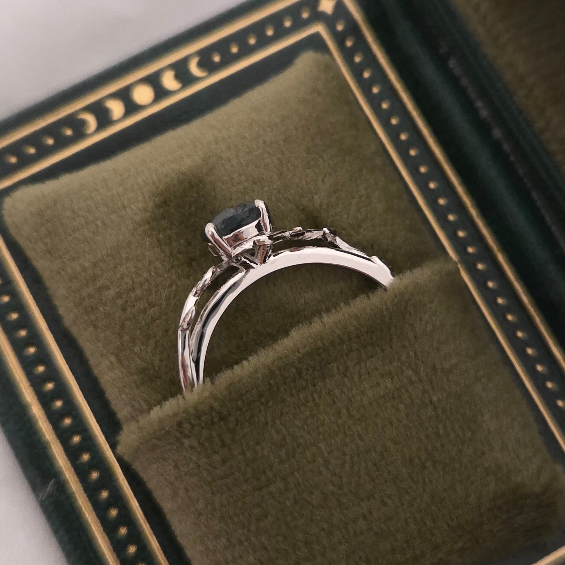 Moss Agate Leaf Ring | Forest Inspired | 925 Sterling Silver Moonstone&Sage