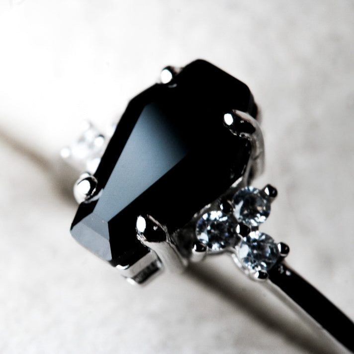 Onyx Eclipse Ring – Coffin Cut Black Onyx 925 Sterling Silver Ring Moonstone&Sage