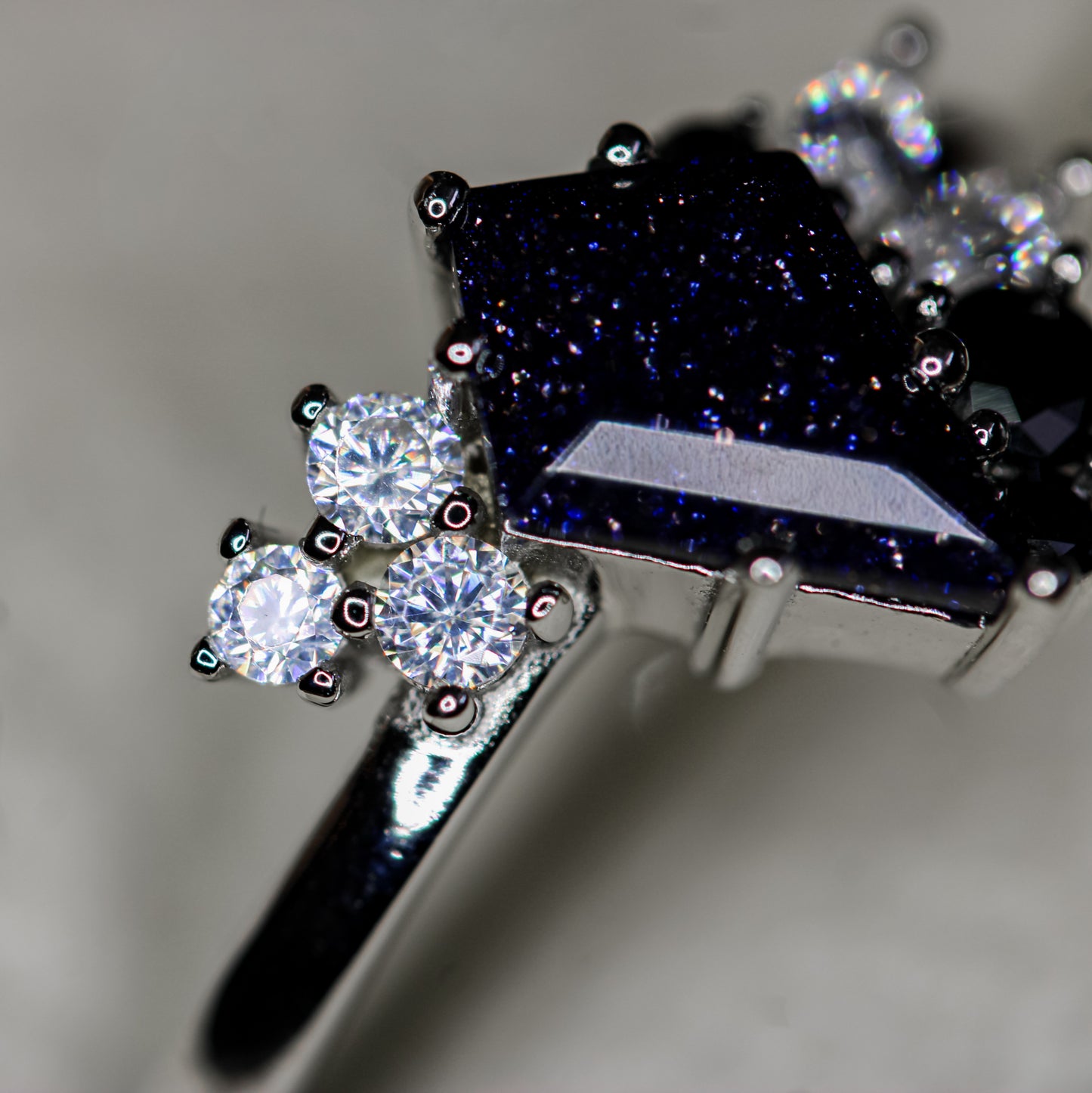 Twilight Sparkle – Blue Sandstone Ring | 925 Silver Moonstone&Sage