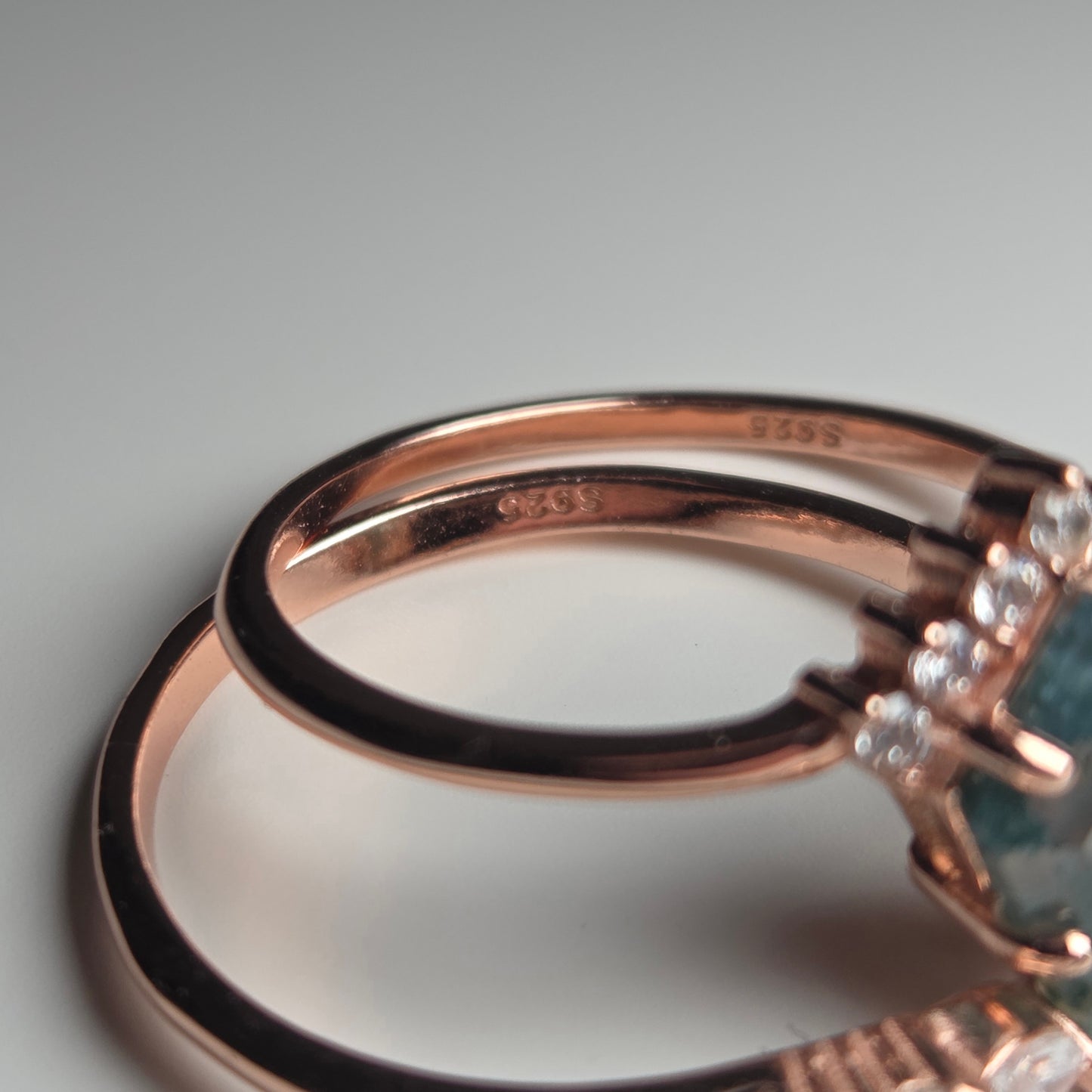 Rose Gold Moss Agate Stacking Ring Set