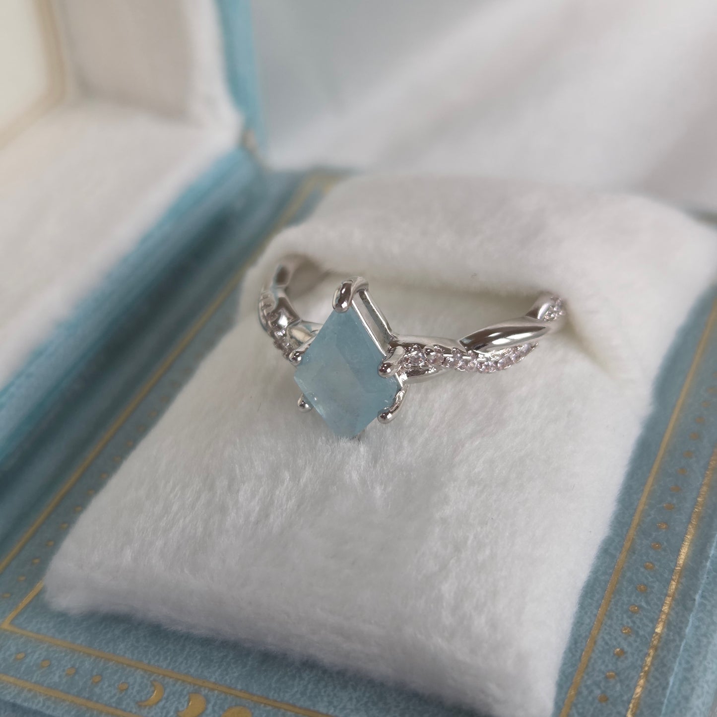 Aqua Tidal Crown Ring – Natural Aquamarine Kite Cut in 925 Sterling Silver, Platinum Plated