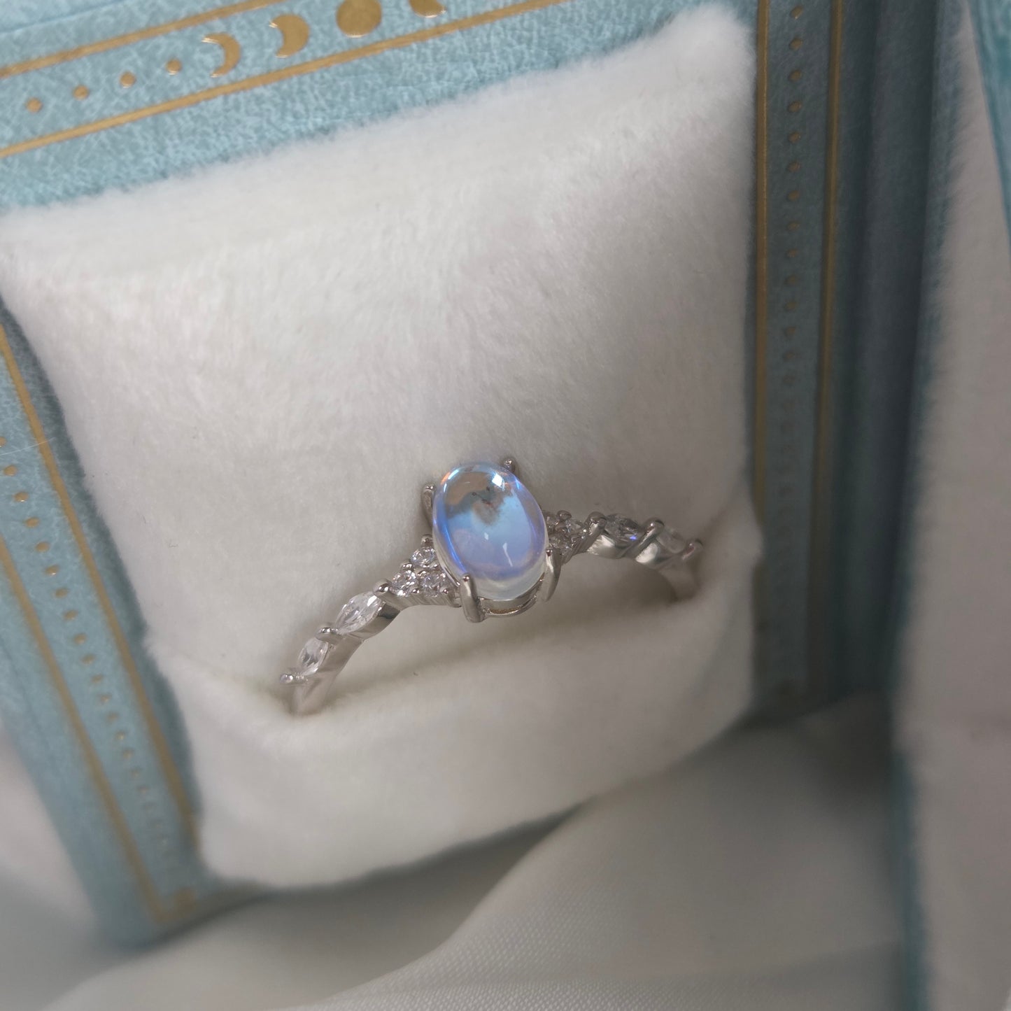 silver moonstone ring