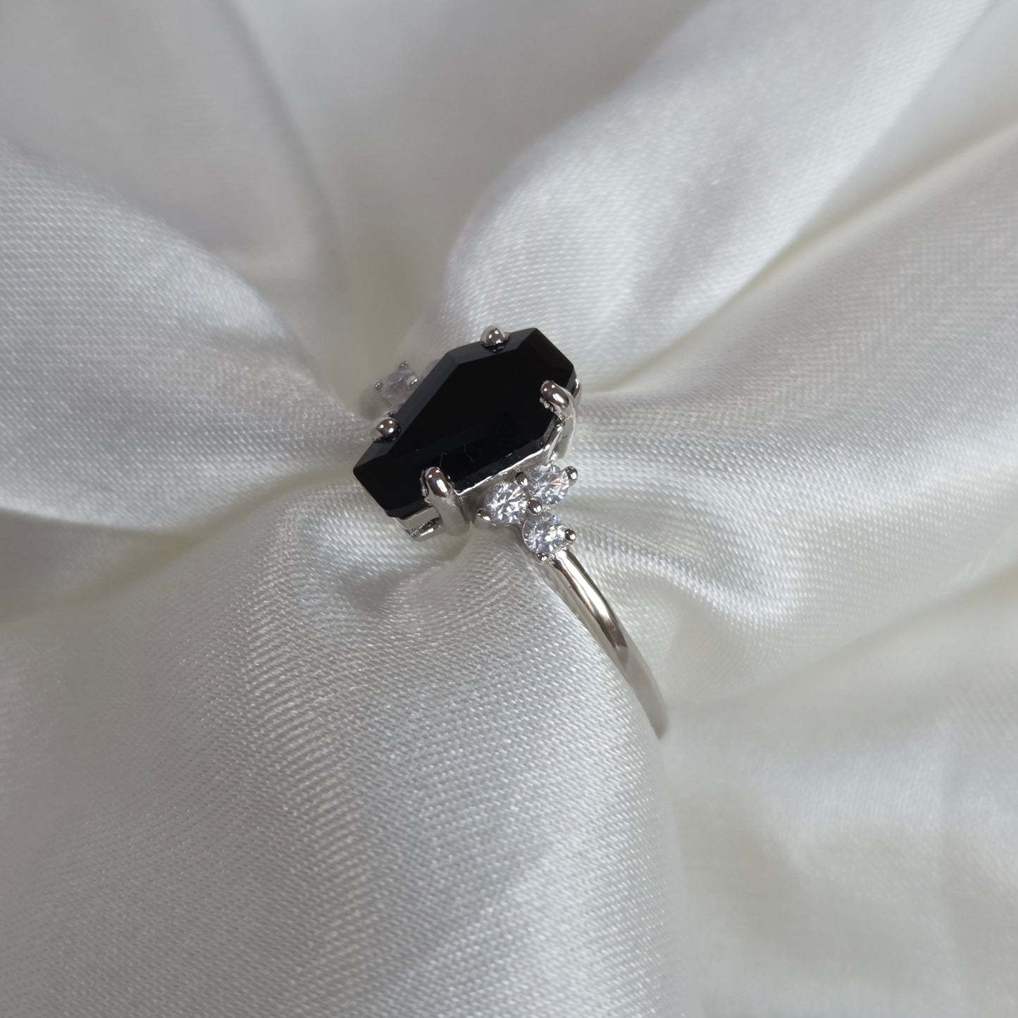 Onyx Eclipse Ring – Coffin Cut Black Onyx 925 Sterling Silver Rhodium-Plated Ring