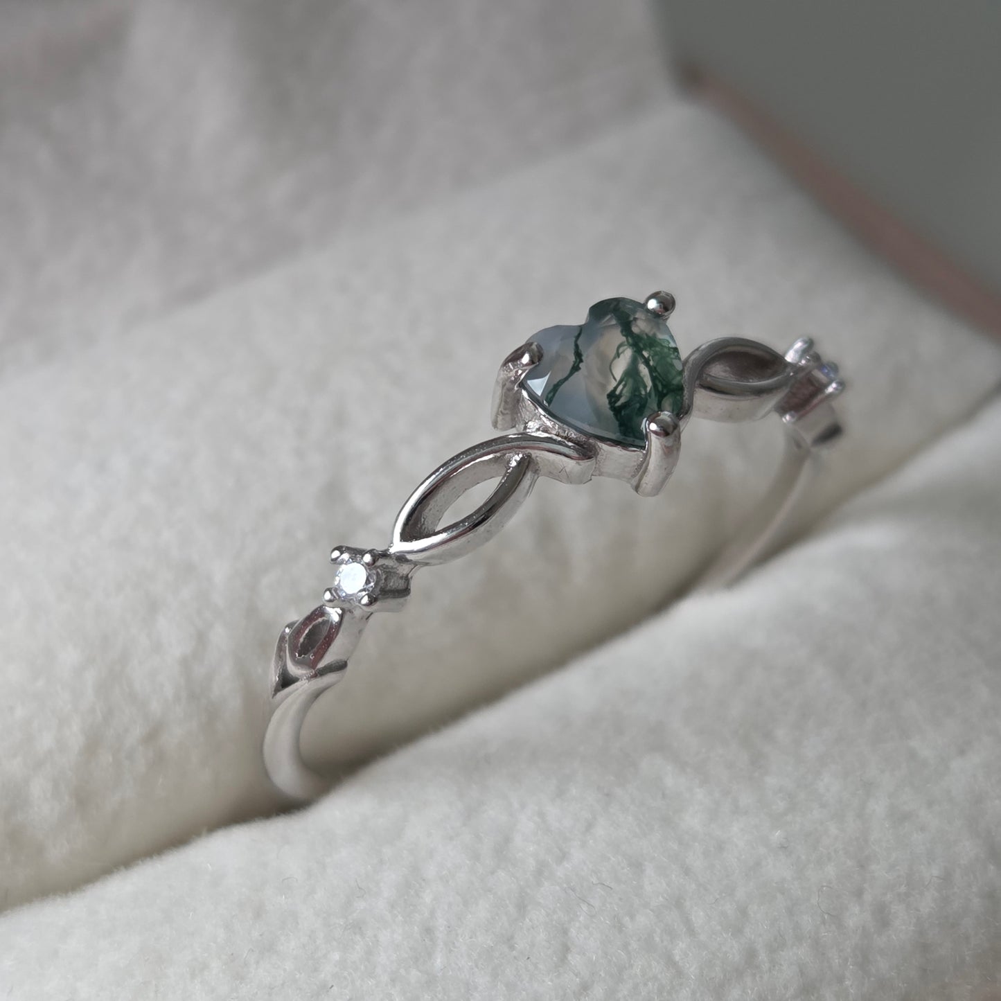 Evergreen Heart Natural Moss Agate Ring | 925 Sterling Silver Moonstone&Sage