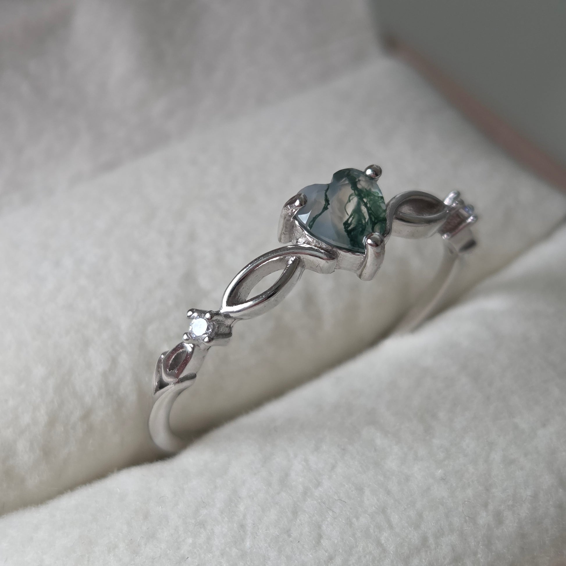Evergreen Heart Natural Moss Agate Ring | 925 Sterling Silver Moonstone&Sage