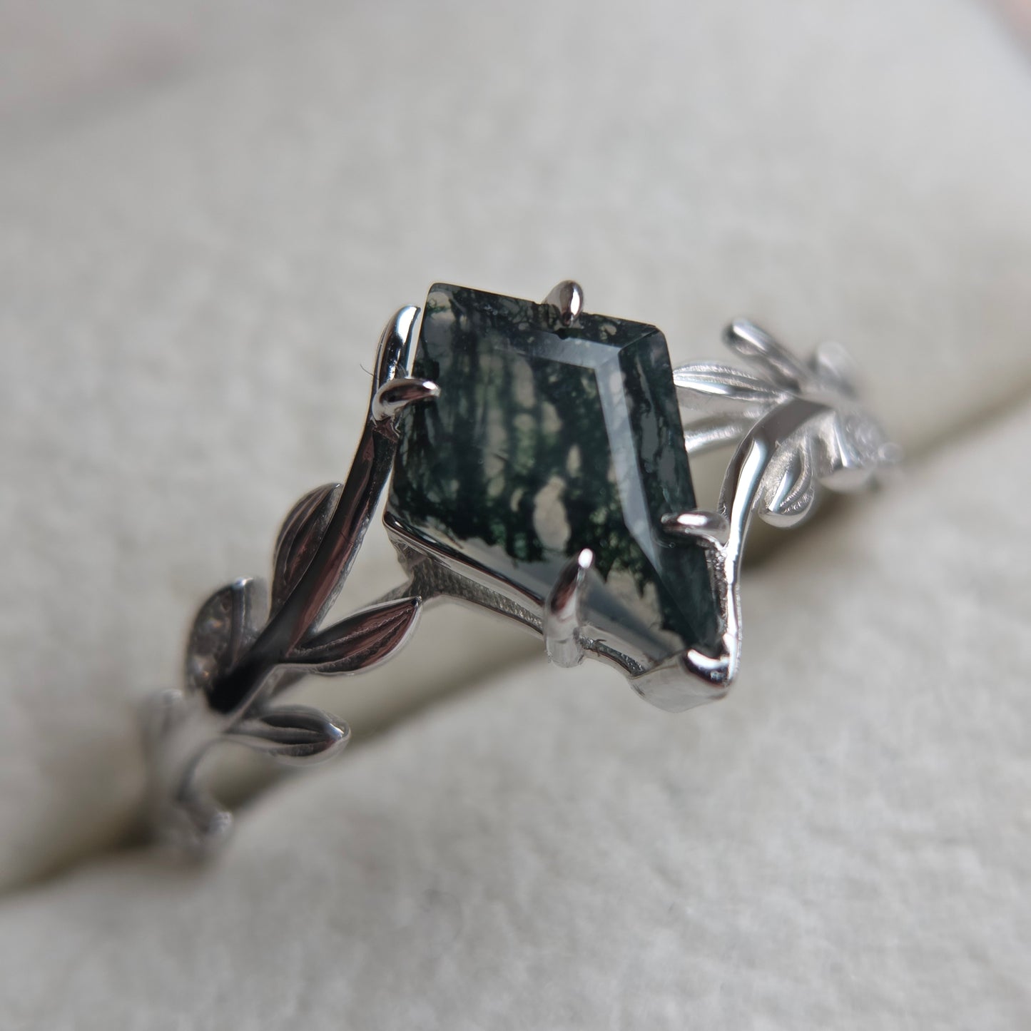 Moss Agate Olive Grove Leaf Ring | Platinum Plated | 925 Sterling Silver Moonstone&Sage