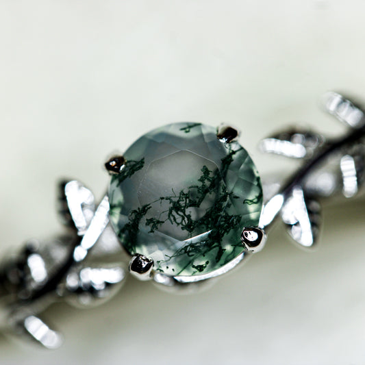 Moss Agate Leaf Ring | Forest Inspired | 925 Sterling Silver Moonstone&Sage
