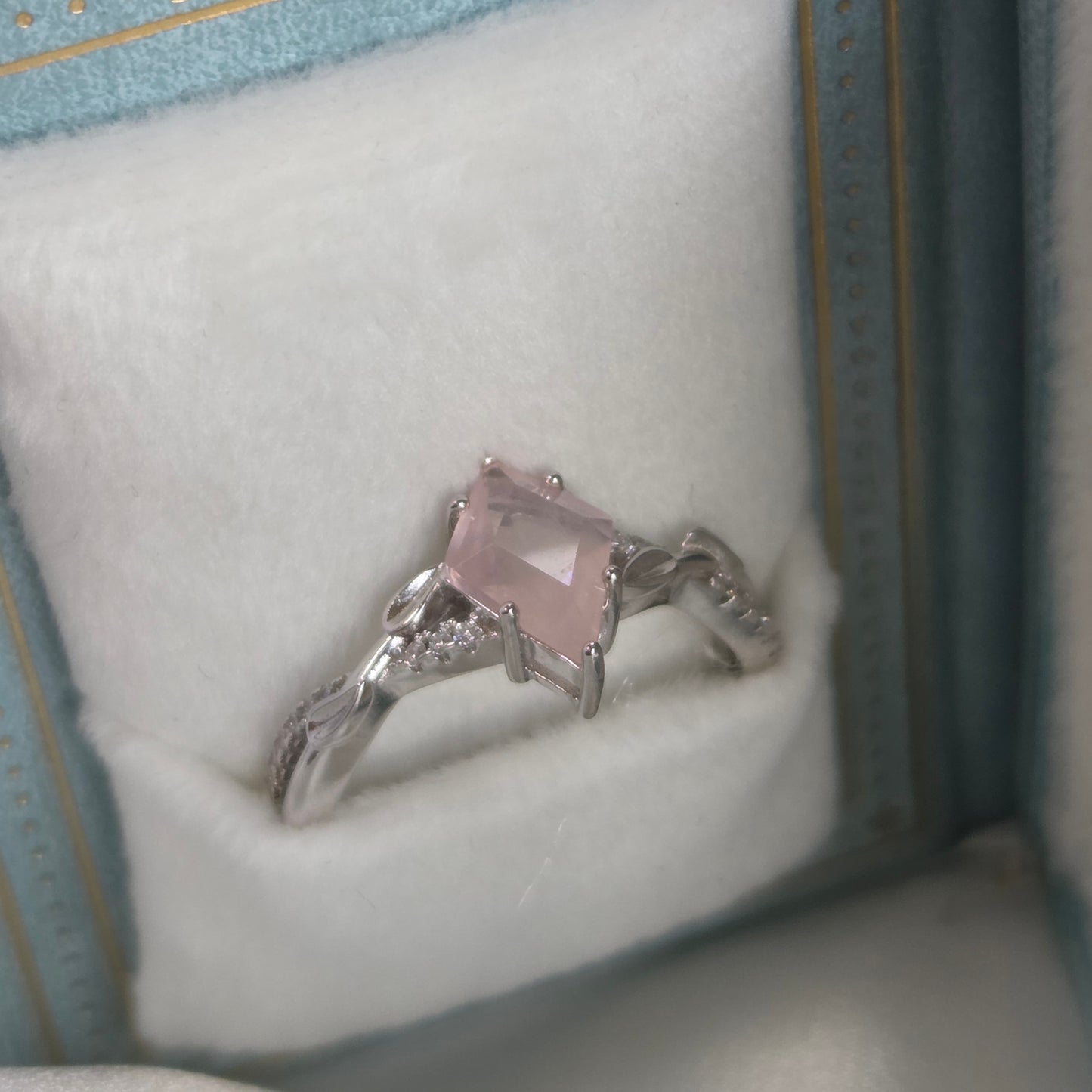 Quartz Crown Ring – Natural Rose Quartz in 925 Sterling Silver