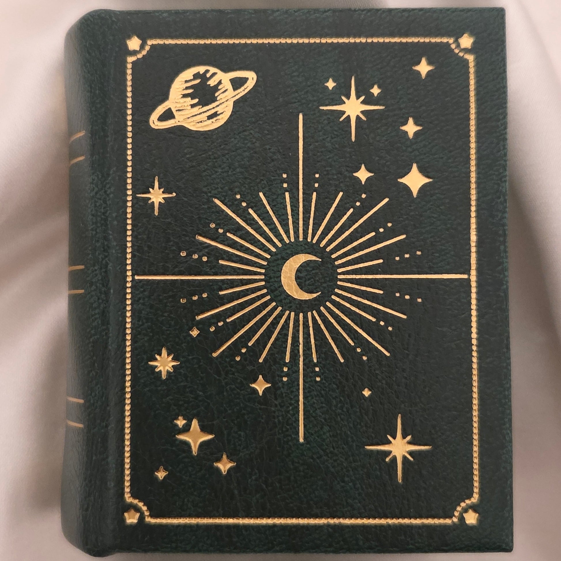 Moss Agate Leaf Ring | Forest Inspired | 925 Sterling Silver Moonstone&Sage