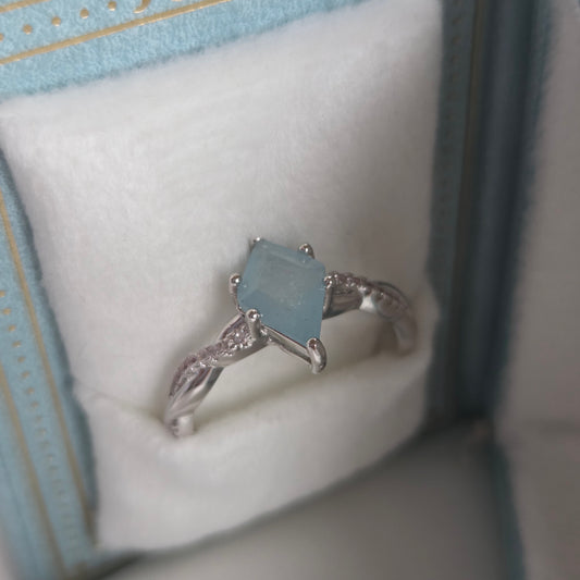 Aqua Tidal Crown Ring – Natural Aquamarine Kite Cut in 925 Sterling Silver, Platinum Plated