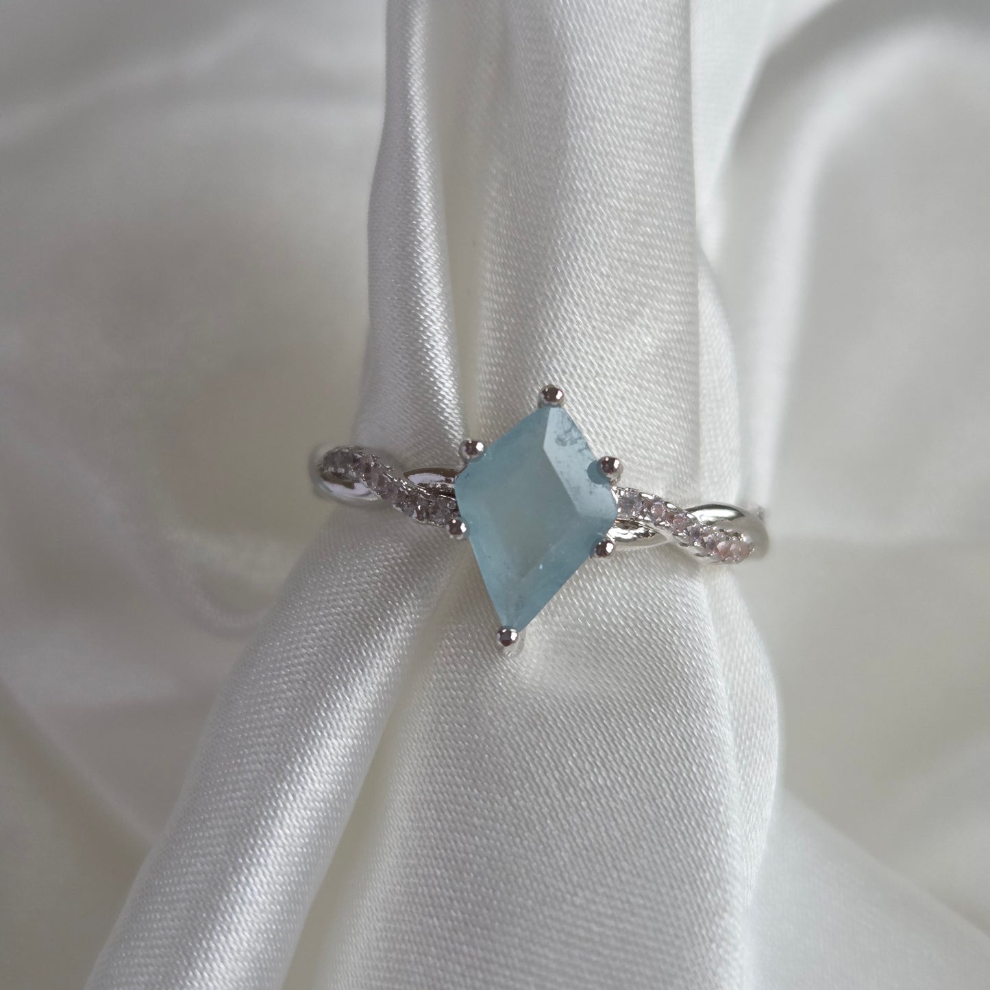Aqua Tidal Crown Ring – Natural Aquamarine Kite Cut in 925 Sterling Silver, Platinum Plated