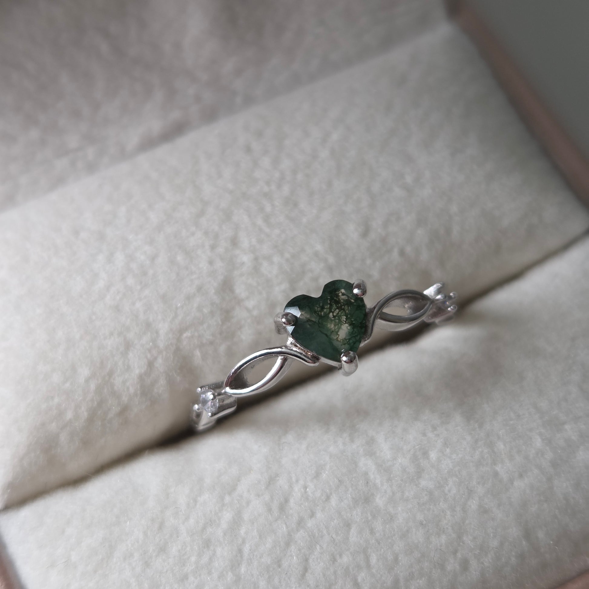 Evergreen Heart Natural Moss Agate Ring | 925 Sterling Silver Moonstone&Sage