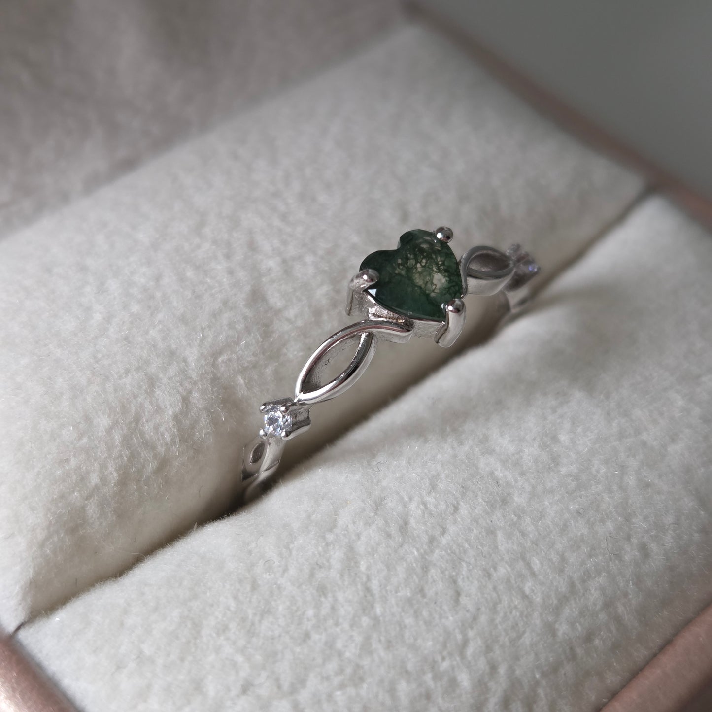 Evergreen Heart Natural Moss Agate Ring | 925 Sterling Silver Moonstone&Sage